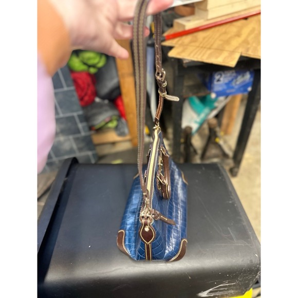 Dooney and Bourke Handbag - Picture 5 of 10